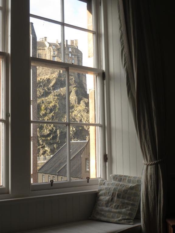 Edinburgh Old Town Apartment Camera foto